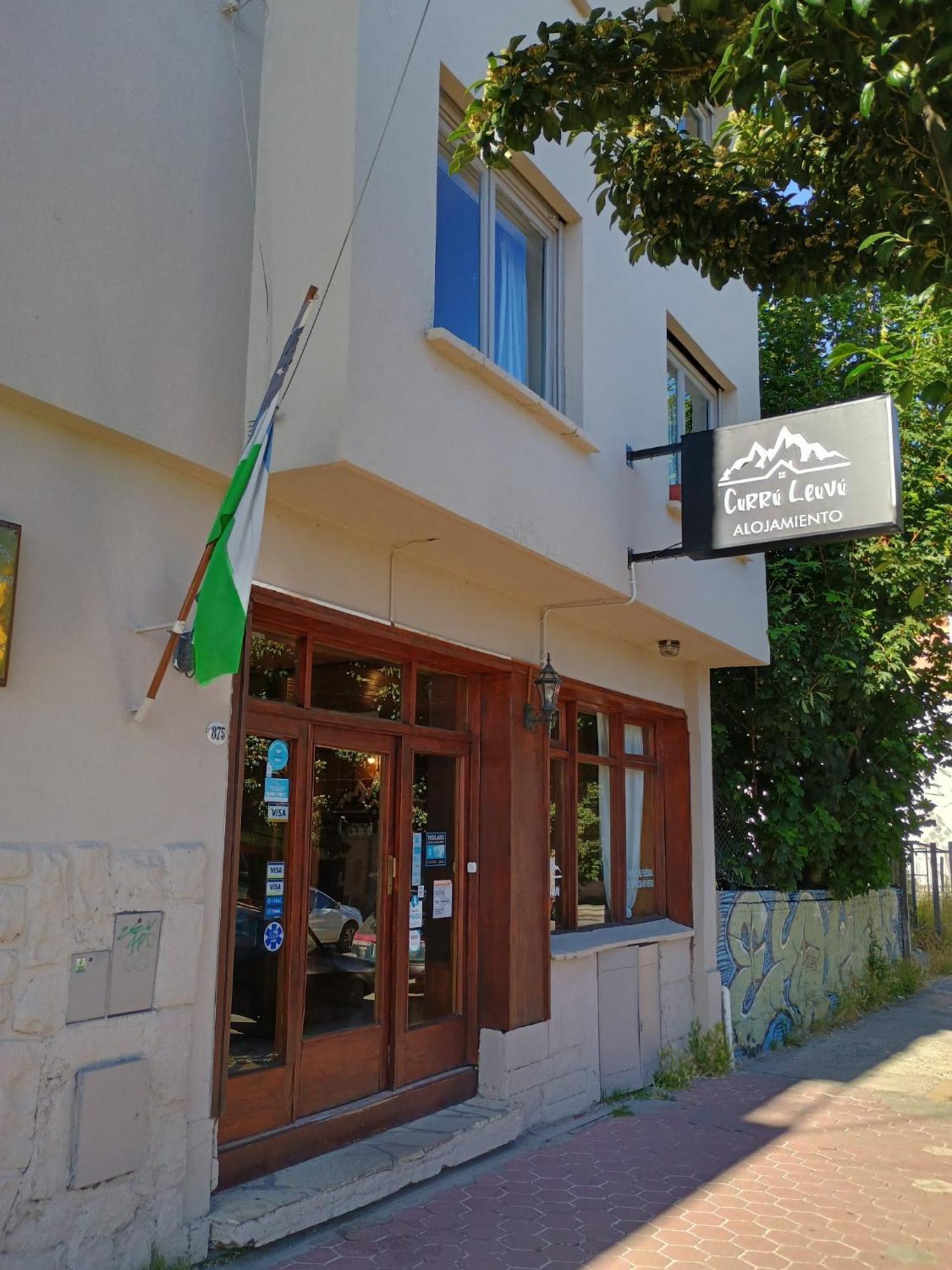 Hotel Alojamiento Curru Leuvu Bariloche Exterior foto